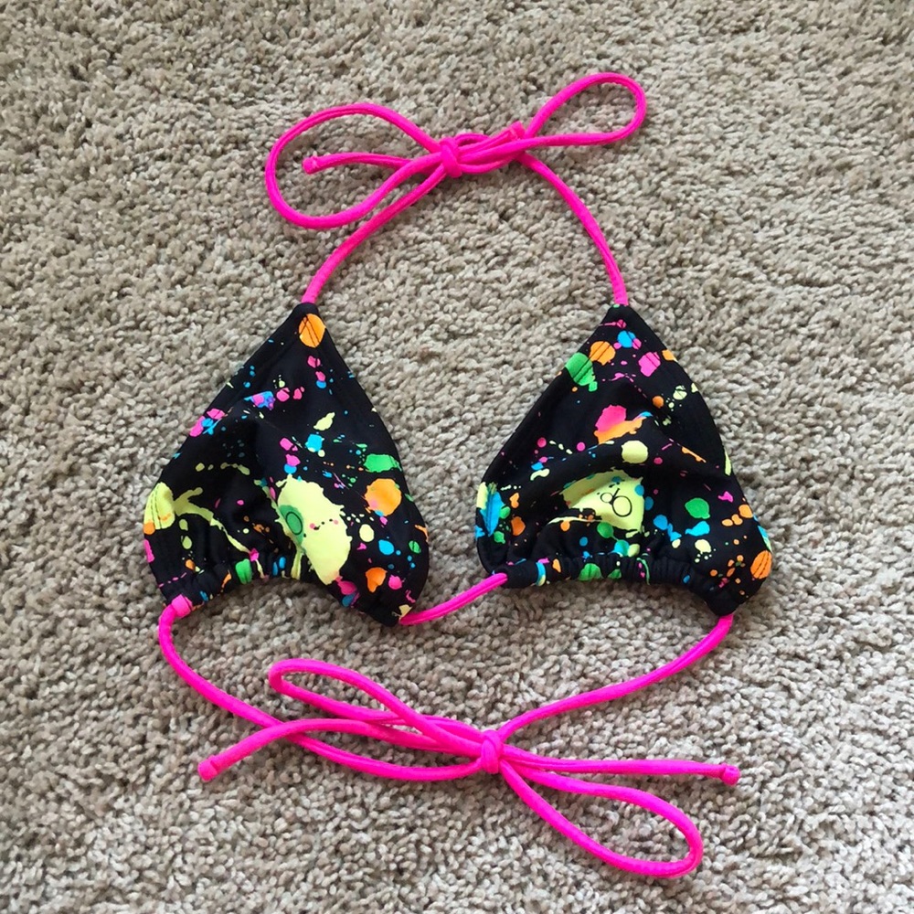 Swimsuit TOP ONLY (size M, 7/9)